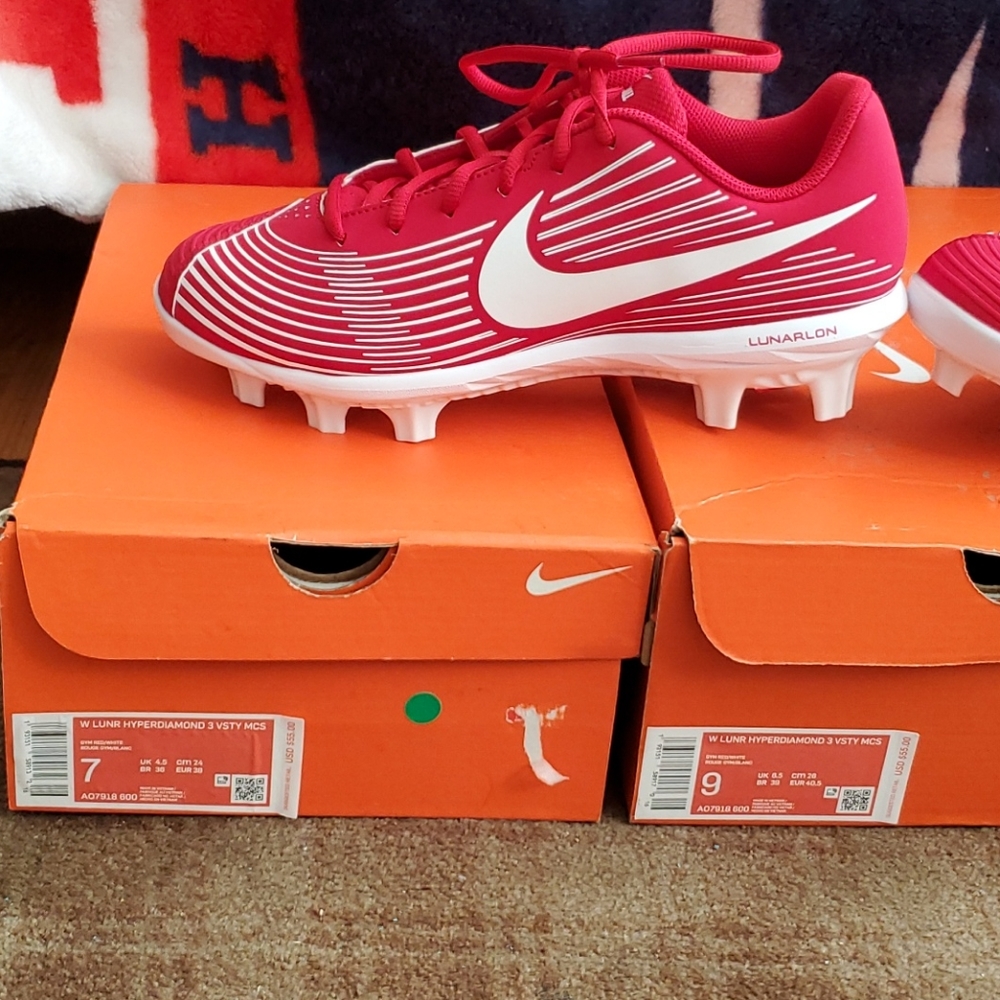 W Lunr Hyperdiamond 3 Vsty MCS Baseball cleats